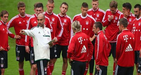 جوارديولا يسلط الضوء على أهمية تشابي ألونسو لبايرن ميونيخ